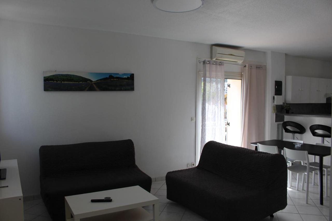 Enzo Paradise Apartment