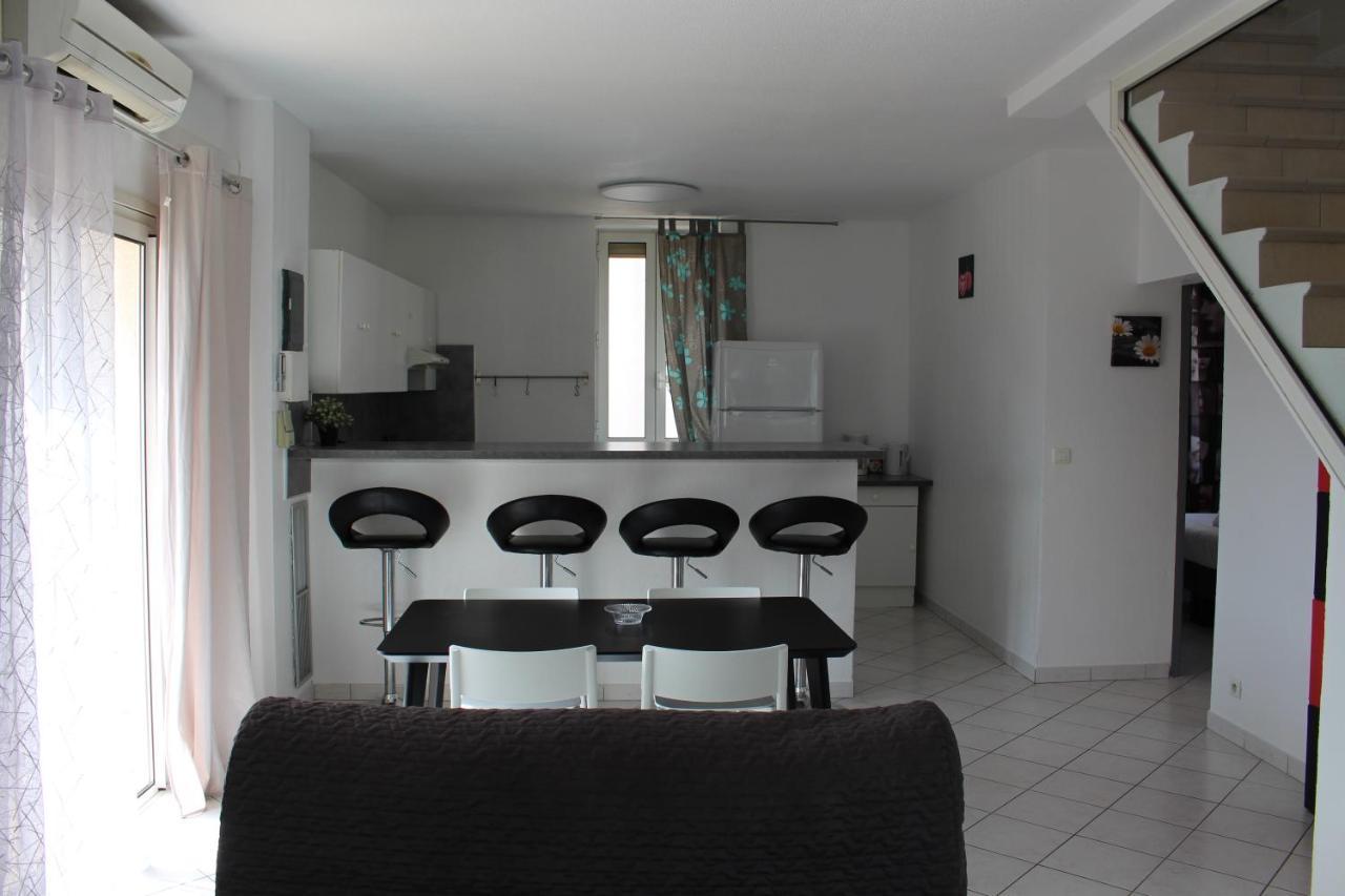 Enzo Paradise Apartment