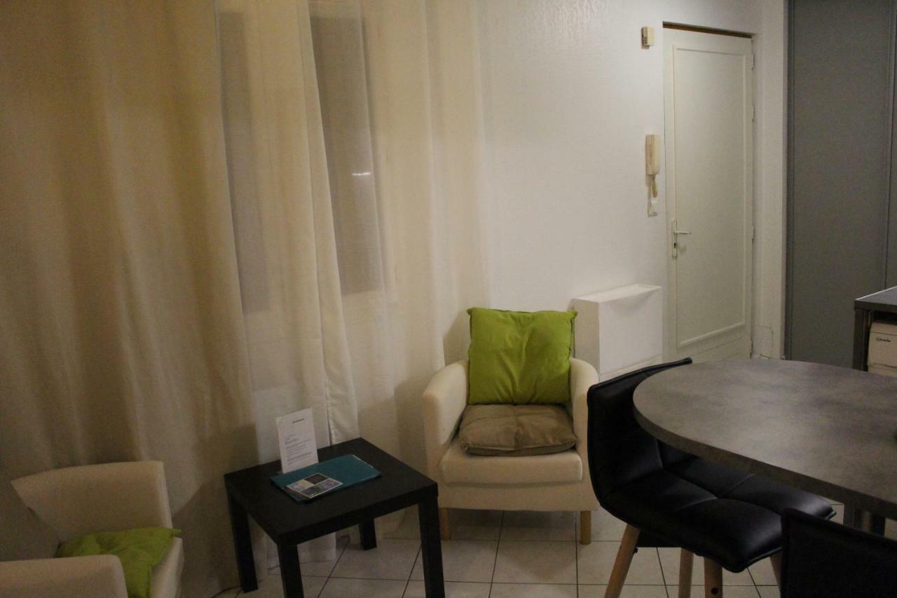 Enzo Paradise Apartment *